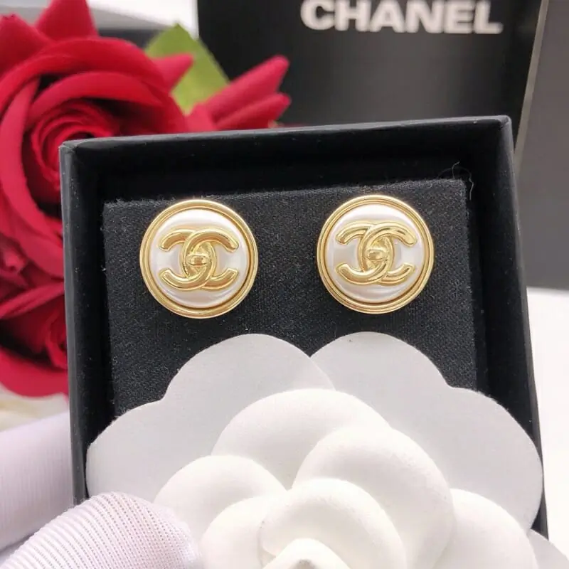 chanel boucles doreilles pour femme s_123a753